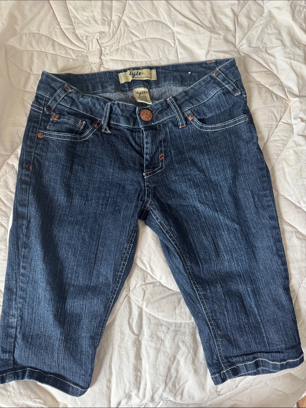 Tyte jeans, dark wash Bermuda denim shorts women’s size 7